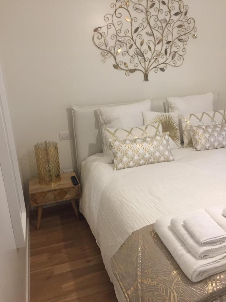 Gatto Bianco Apartment 巴里 外观 照片