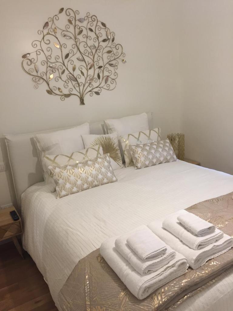 Gatto Bianco Apartment 巴里 外观 照片
